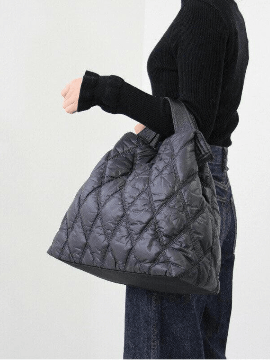 Bolsa Acolchoada de Nylon Triangle - MARY OH